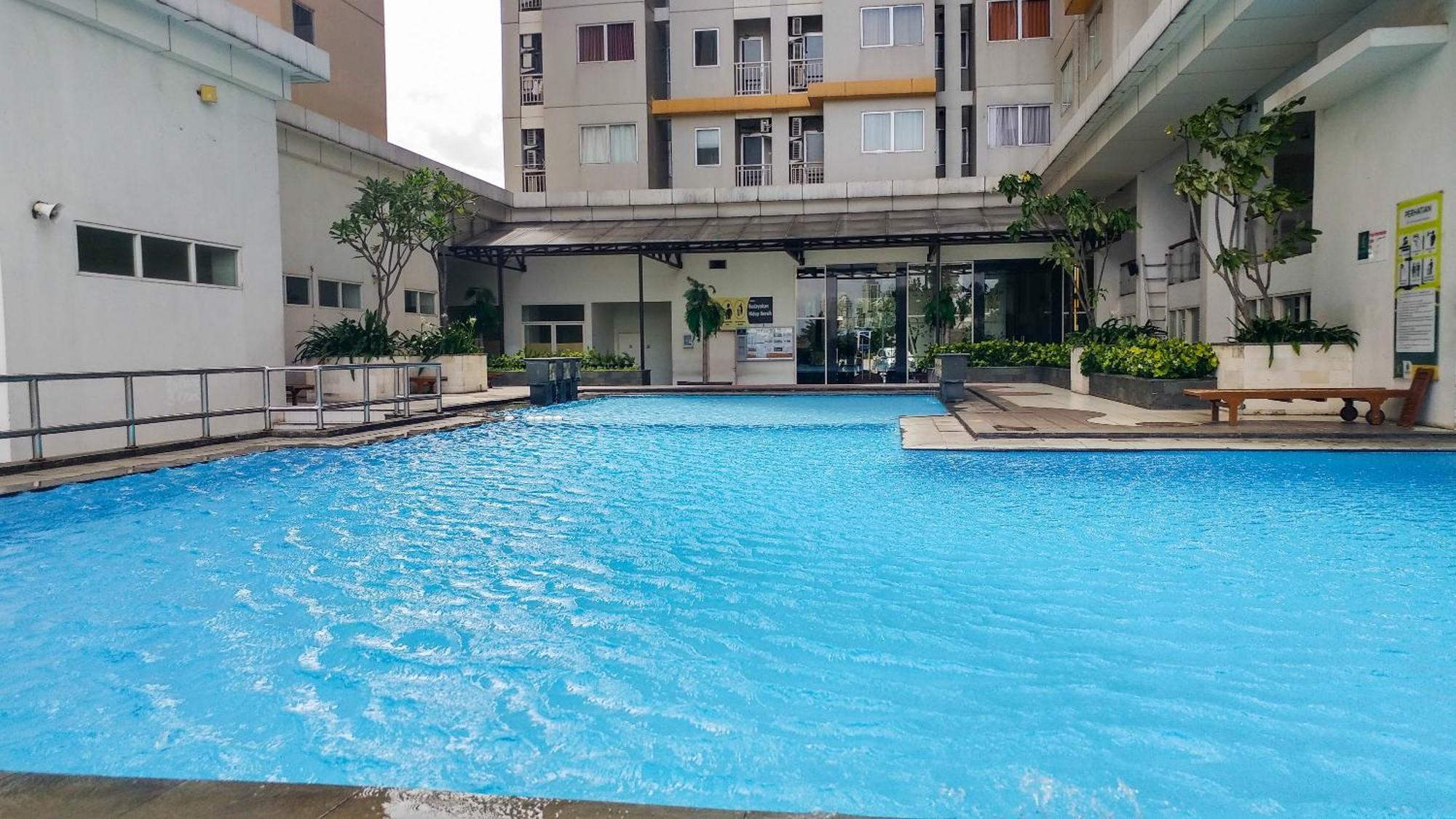 Homey And Cozy Living At Pakubuwono Terrace By Travelio Pangsapuri Jakarta