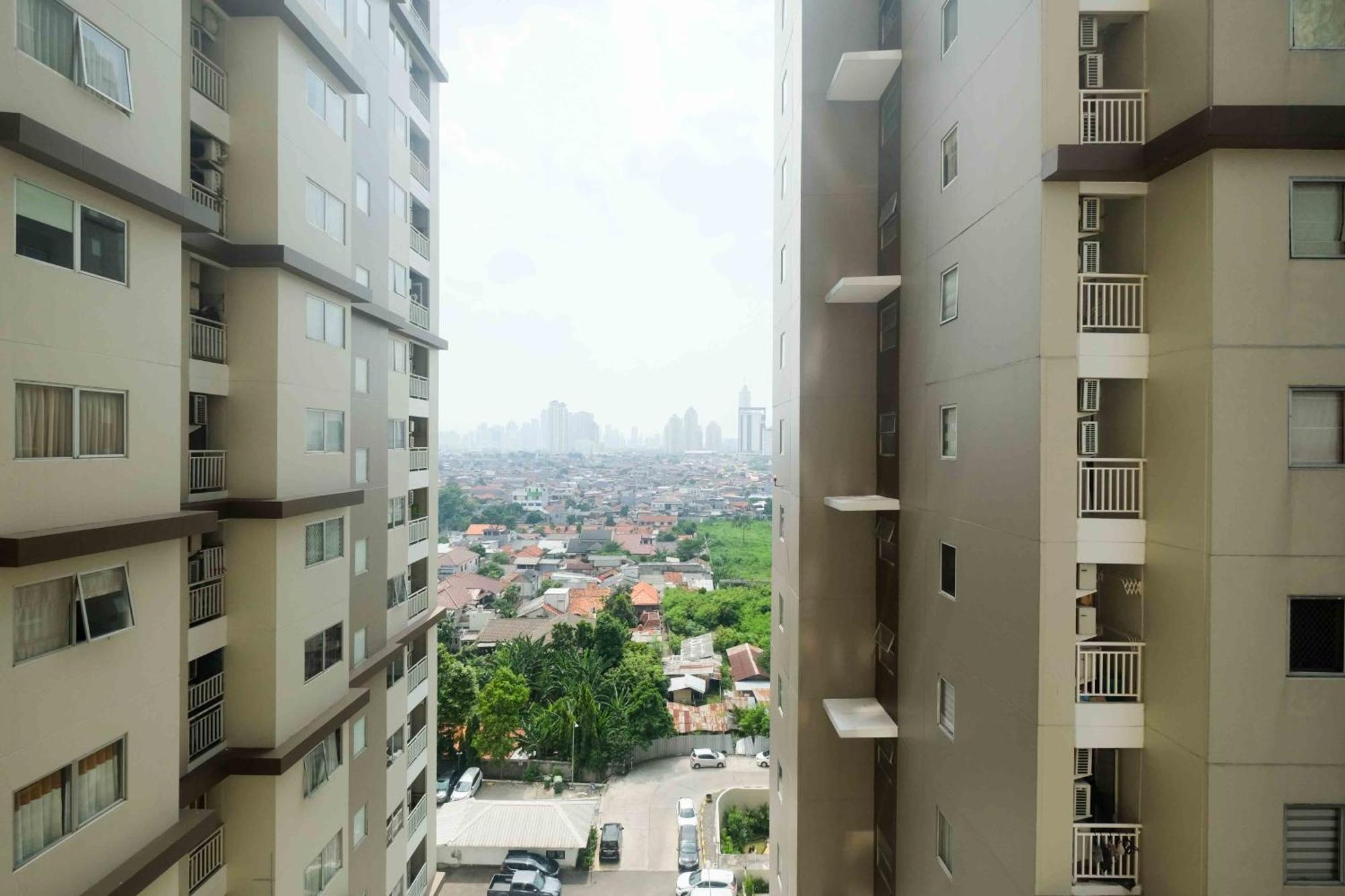 Pangsapuri Homey And Cozy Living At Pakubuwono Terrace By Travelio