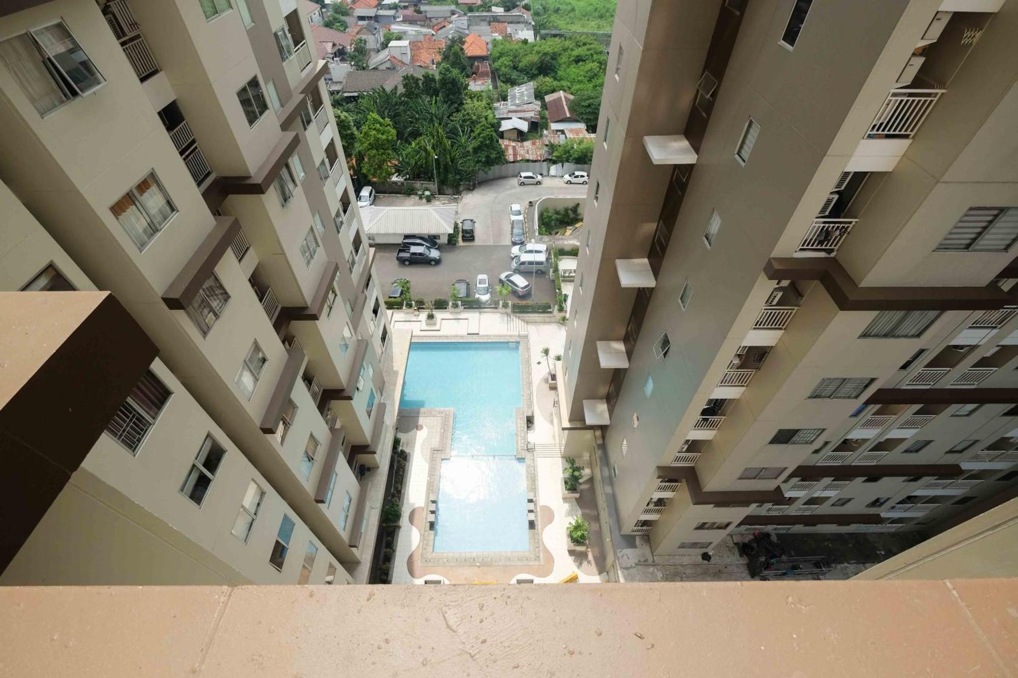 Pangsapuri Homey And Cozy Living At Pakubuwono Terrace By Travelio